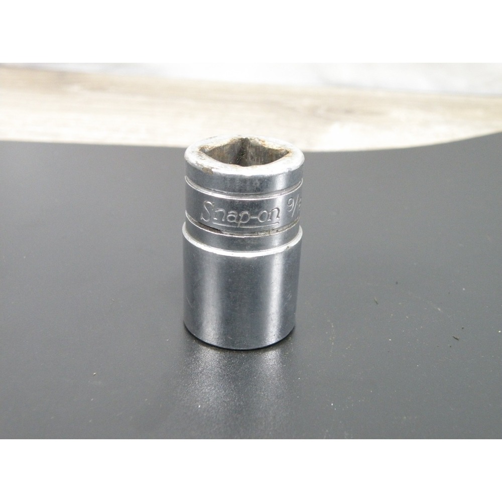Snap-on 9/16" Standard Socket 8-Point SW 418 USA 1/2" Drive